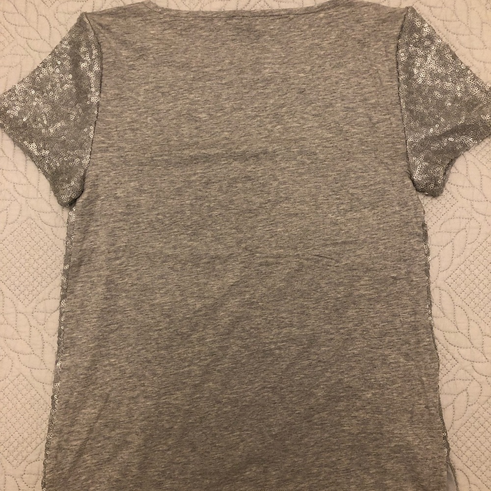Ann Taylor Women T shirt with silver sequin💥sals - Picture 4 of 5